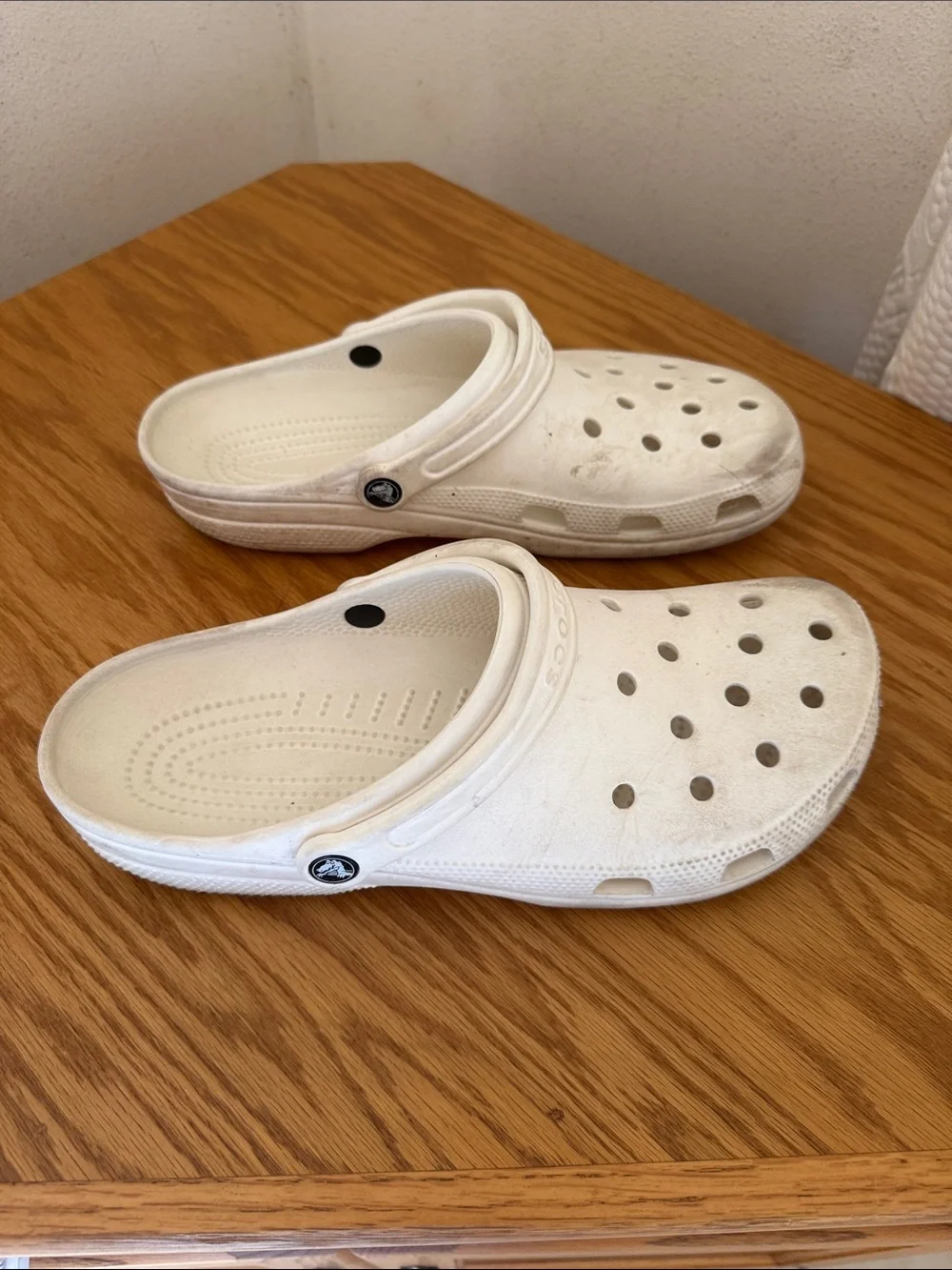 Men’s CROCS White Classic Clog - Size 12